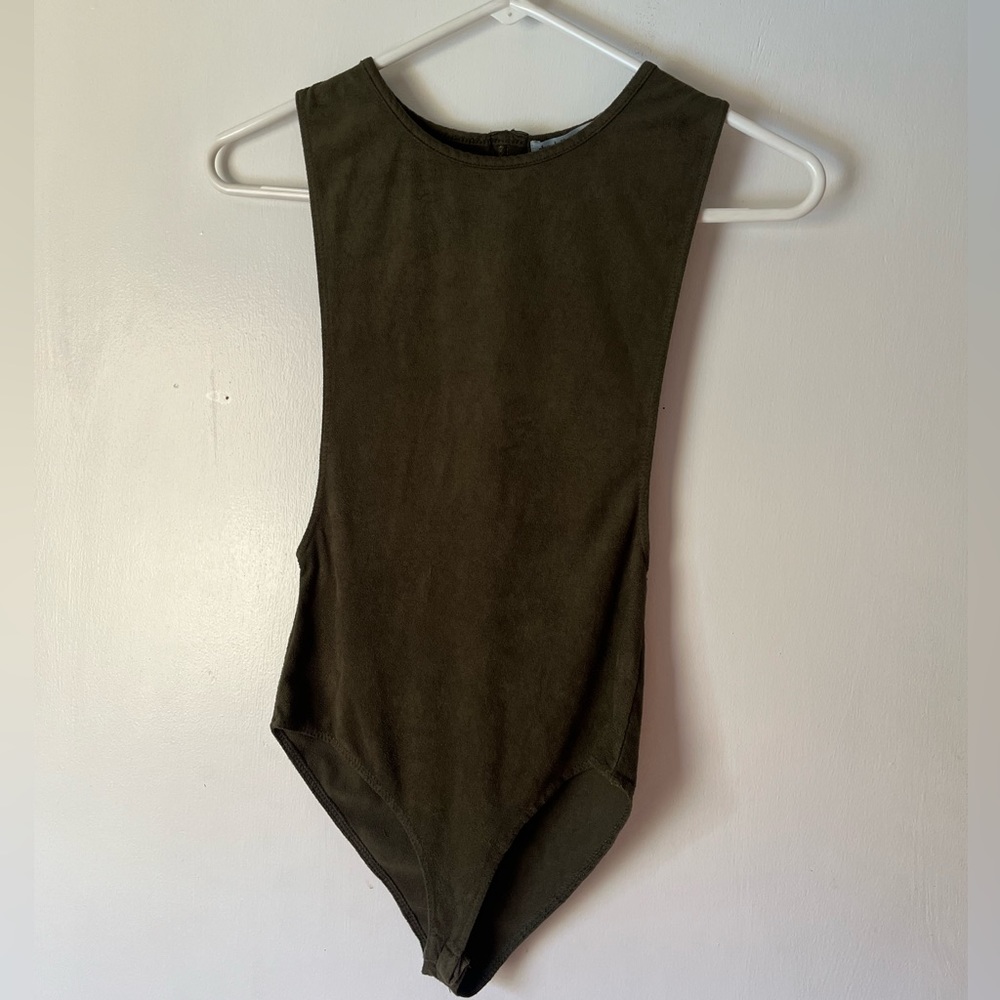 CHARLOTTE RUSSE Bodysuit